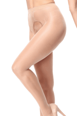 Foto beige panty met naad en open kruis